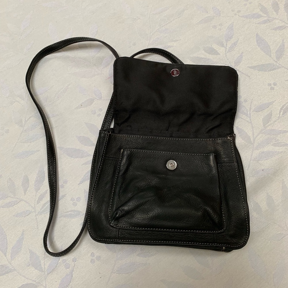 Fossil black leather crossbody - Picture 3 of 8